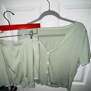 Women’s sage pajama set